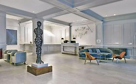 Le Meridien St. Louis Downtown